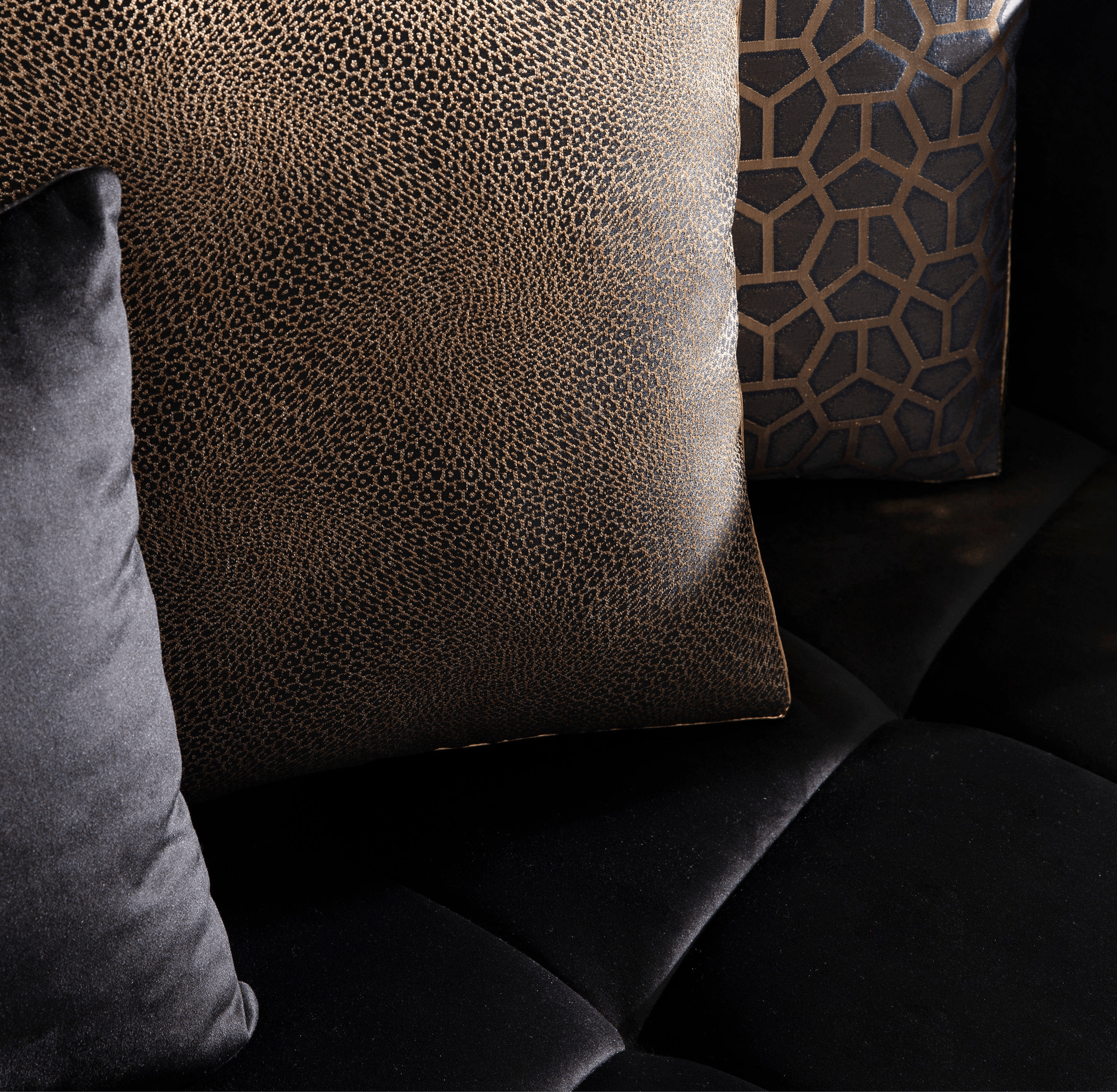 Elisha Velvet Sectional Sectional Berch Furniture