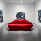 Lips Sofa